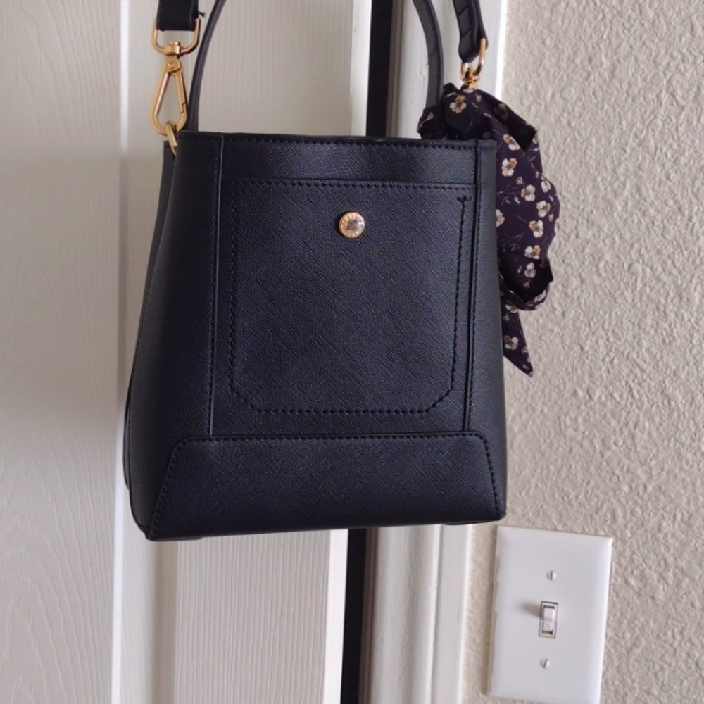 Small Black Tote